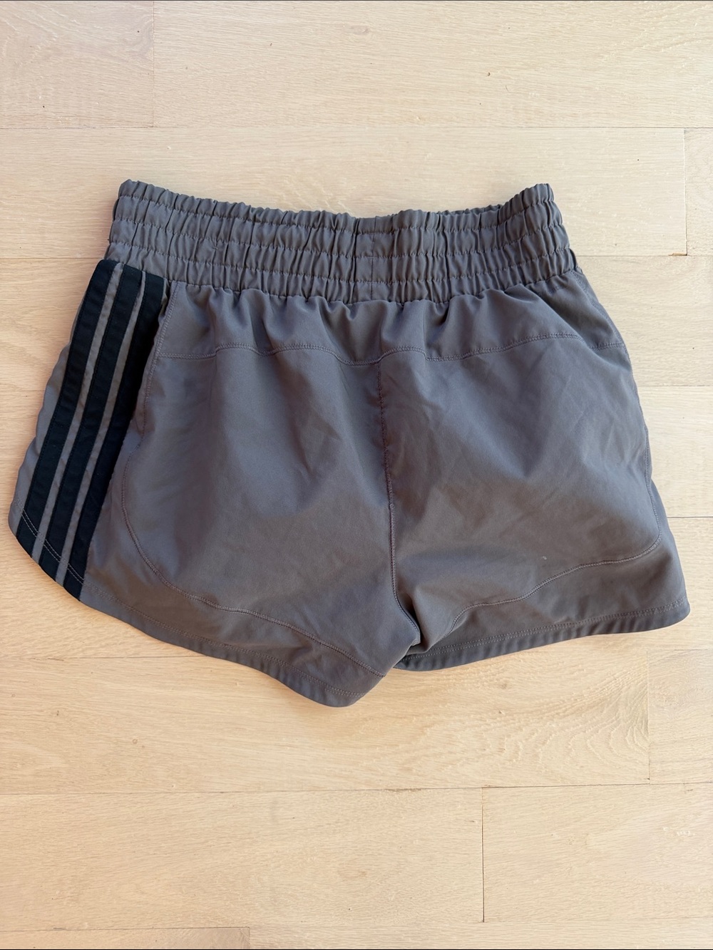 adidas - Picture 4 of 7